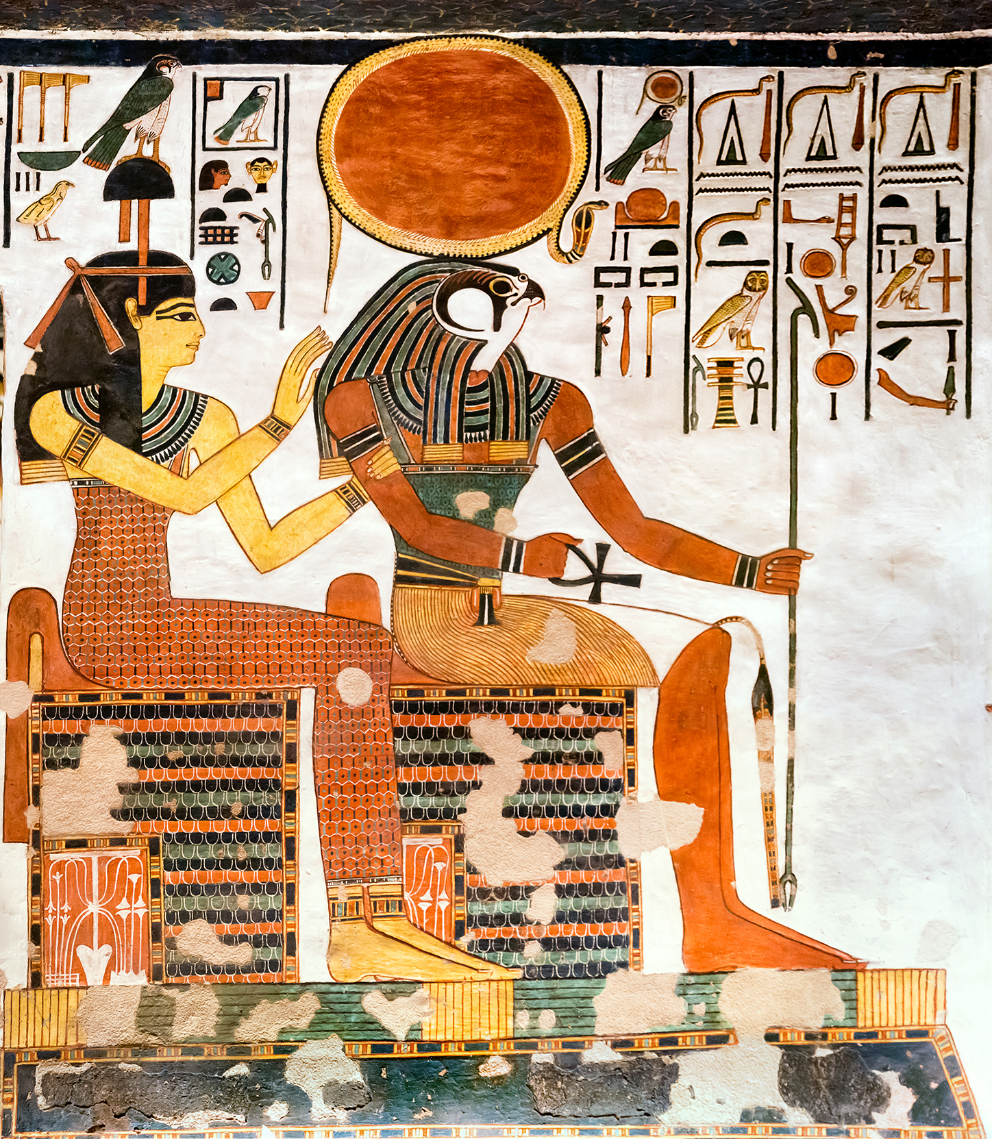 Imagen 8 – Ra-Horajty y Hathor reciben a Nefertari